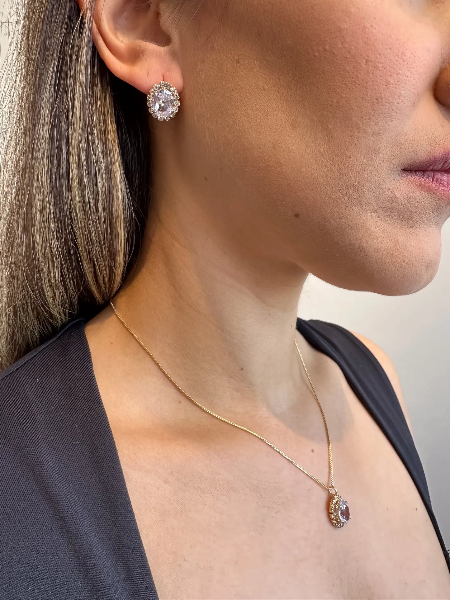 Conjunto Ponto De Luz Com Strass