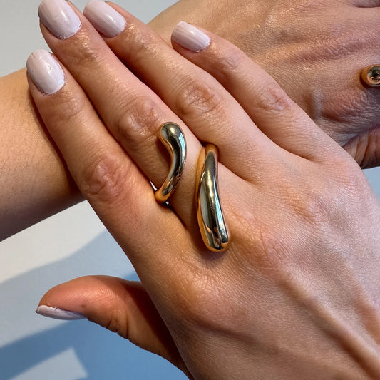 Anel Vírgula Dourado