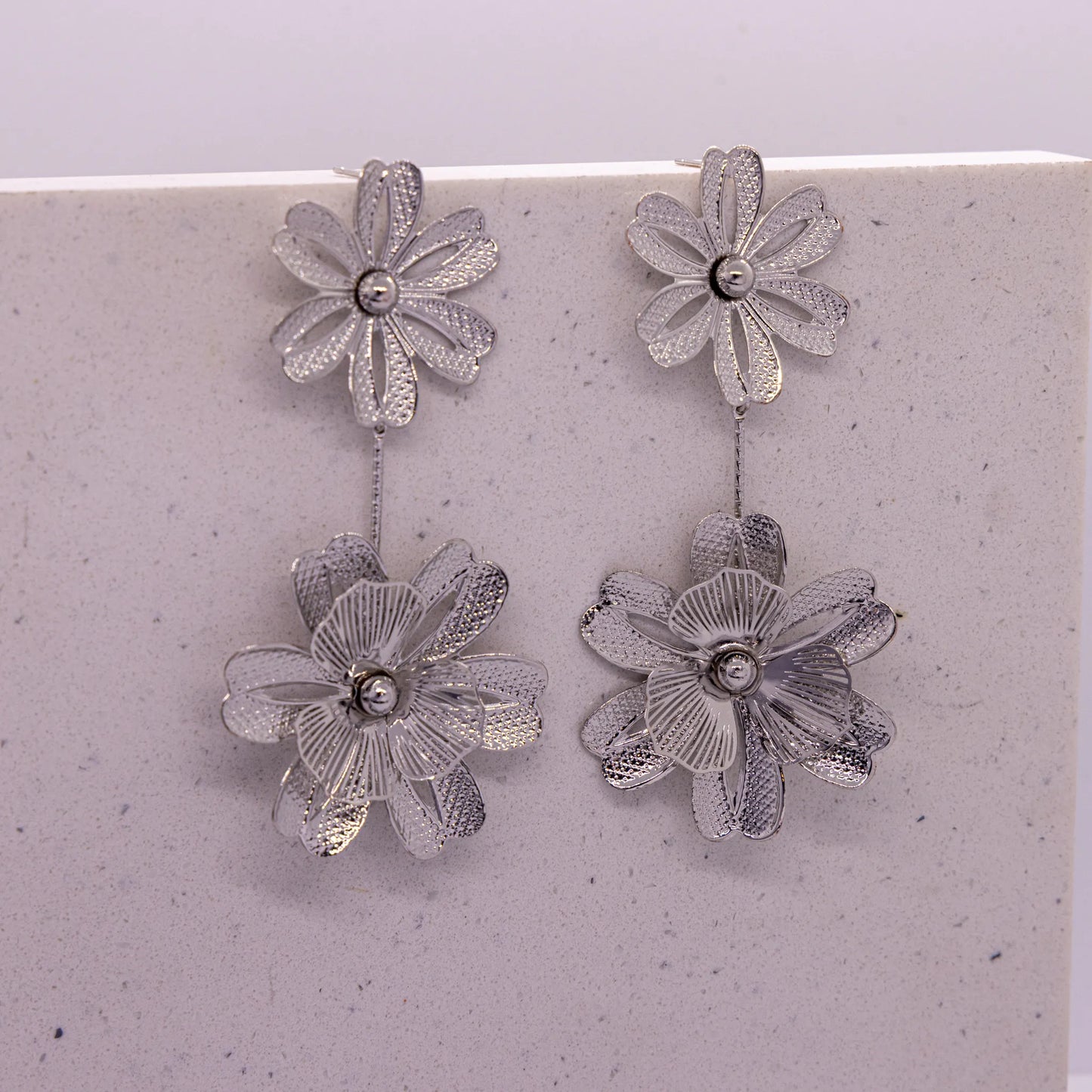 Brinco Flor Prata