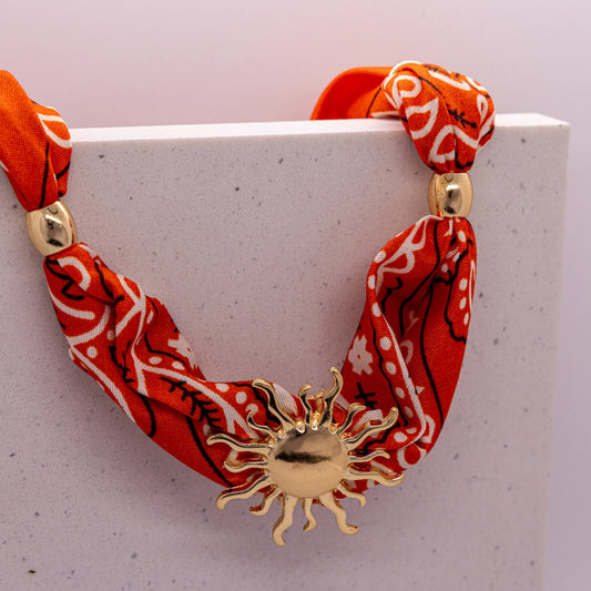 Colar Lenço Laranja